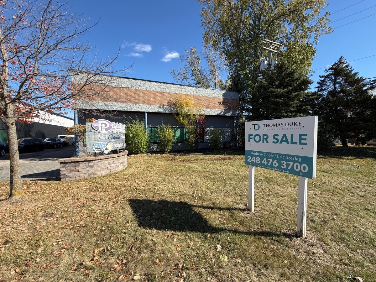 24580 N Industrial Dr For Sale