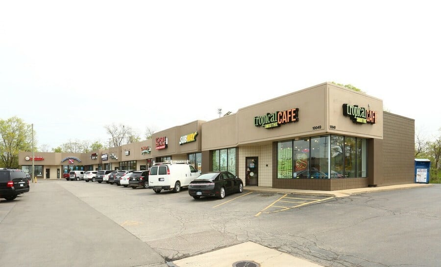 Lakeview Plaza
