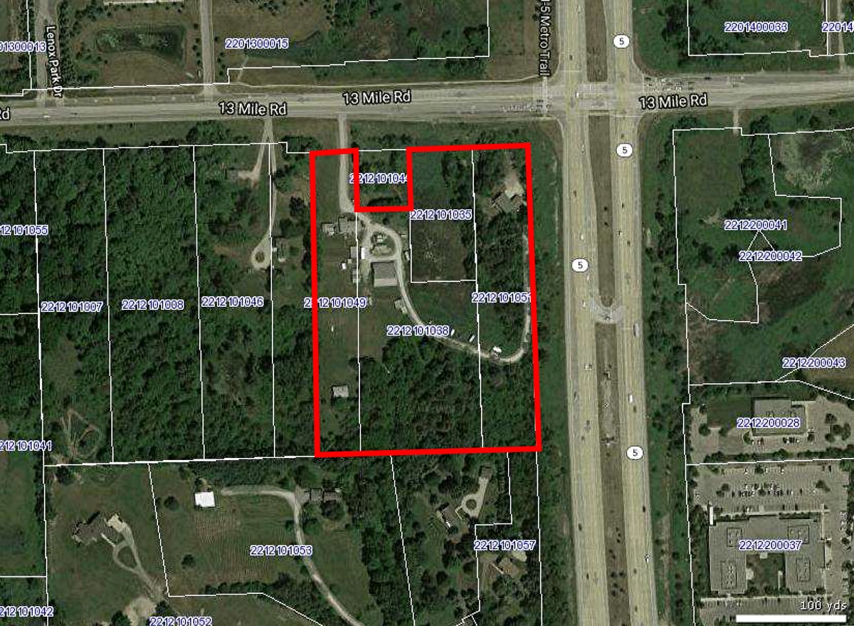 11.12 Acres 13 Mile & M5